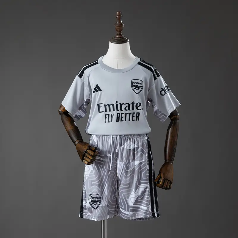 Arsenal 26 27 Goalkeeper Kids Kit Jersey Size 16 28 jersey product gallery