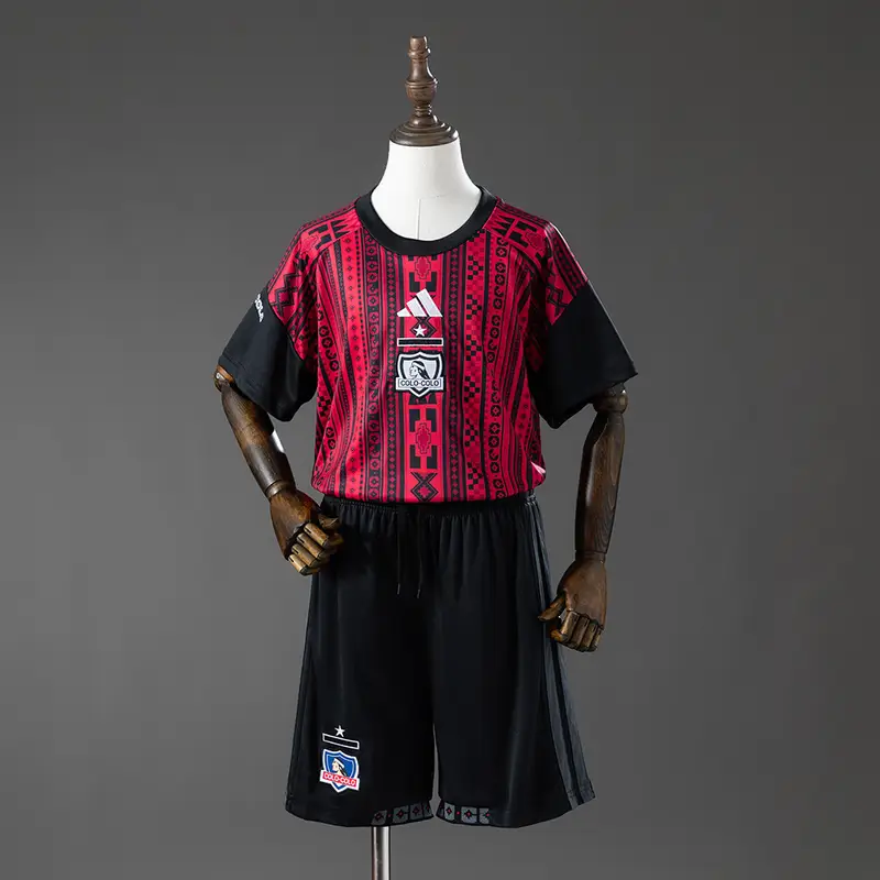 Colo Colo 26 27 Pre Match Kids Kit Size 16 28 jersey product gallery